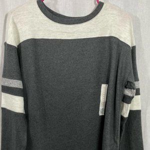 Grey and White Cozy Long sleeve - Size Medium